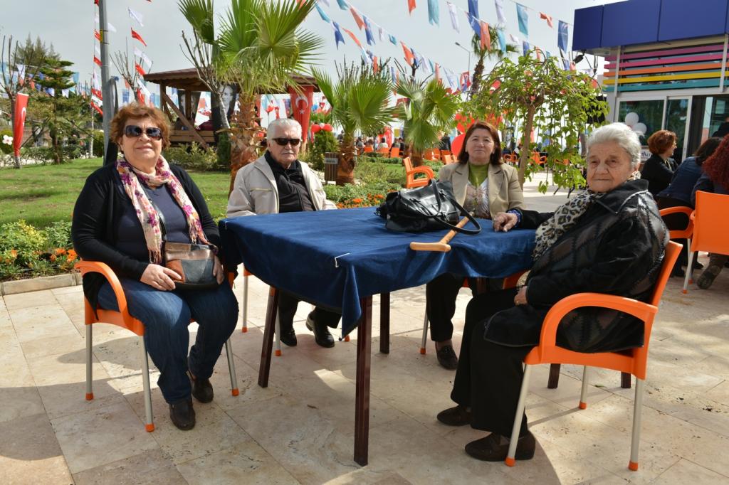 Antalya’da nüfus yaşlanıyor: 65 yaş üzerindeki nüfusun payı artıyor