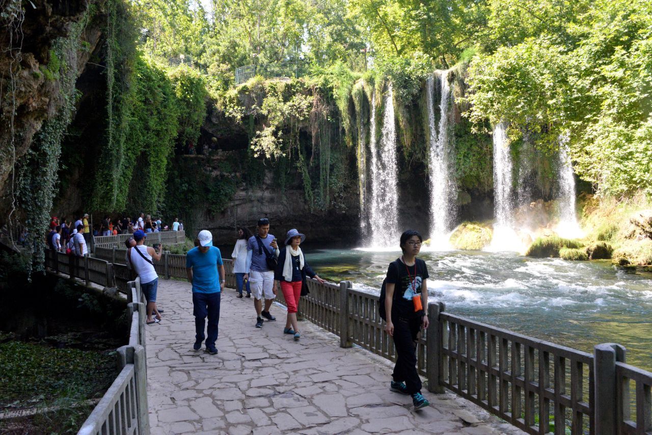 Antalya'da Düden Şelalesi'ne Antalyakart ile giriş başladı