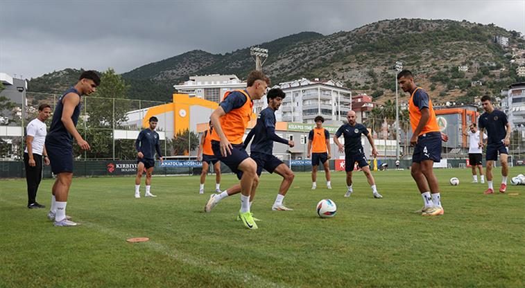 Alanyaspor hazırlıklarını tamamladı
