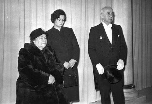 Makbule Atadan