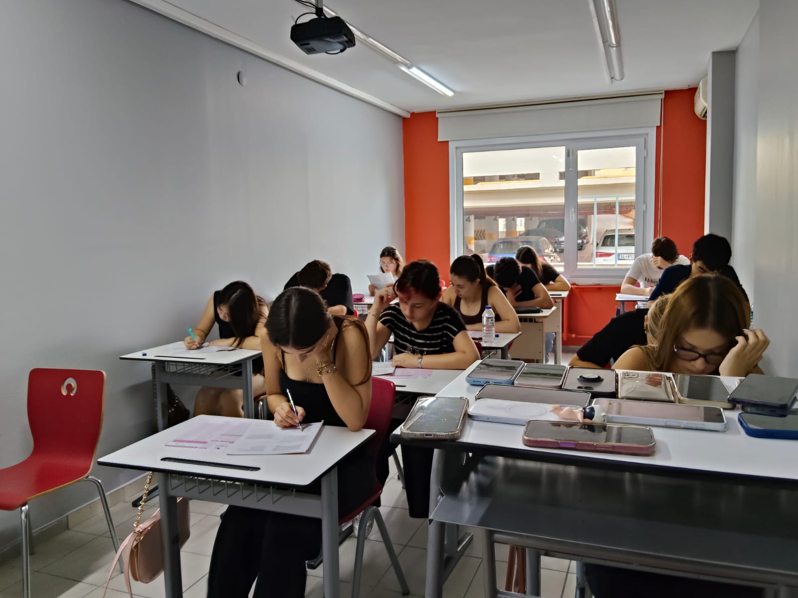 İstanbul'da öğrenciler sınav hazırlığında