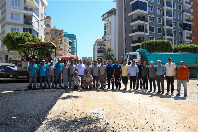 Mahmutlar’da yenilenen yol çalışmaları tamamlandı