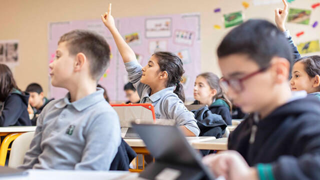Veliler e-Okul sonuçlarını takip ediyor