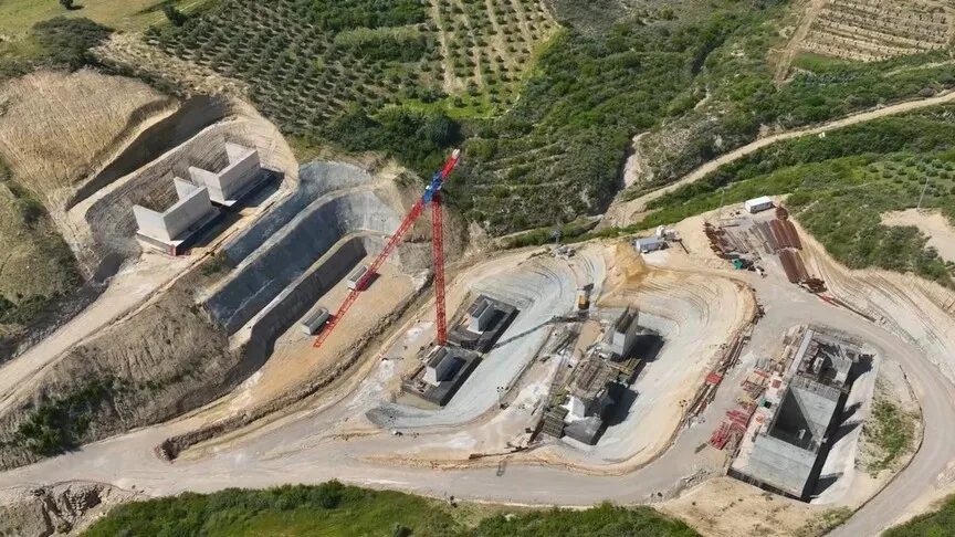 Antalya-Alanya hattında otoyol inşaatından görünüm