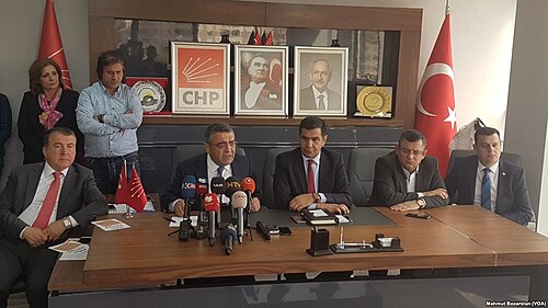 Özgür Özel