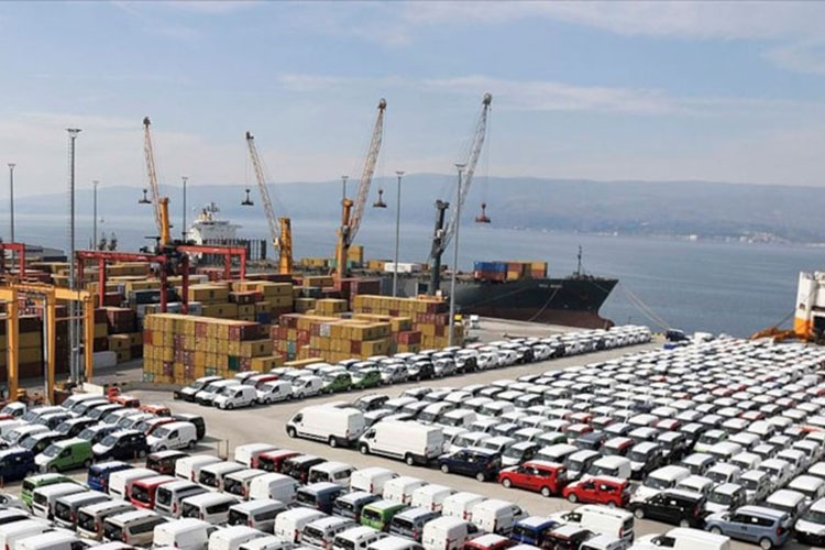 Türkiye’de otomotiv üretimi ihracata güç katıyor