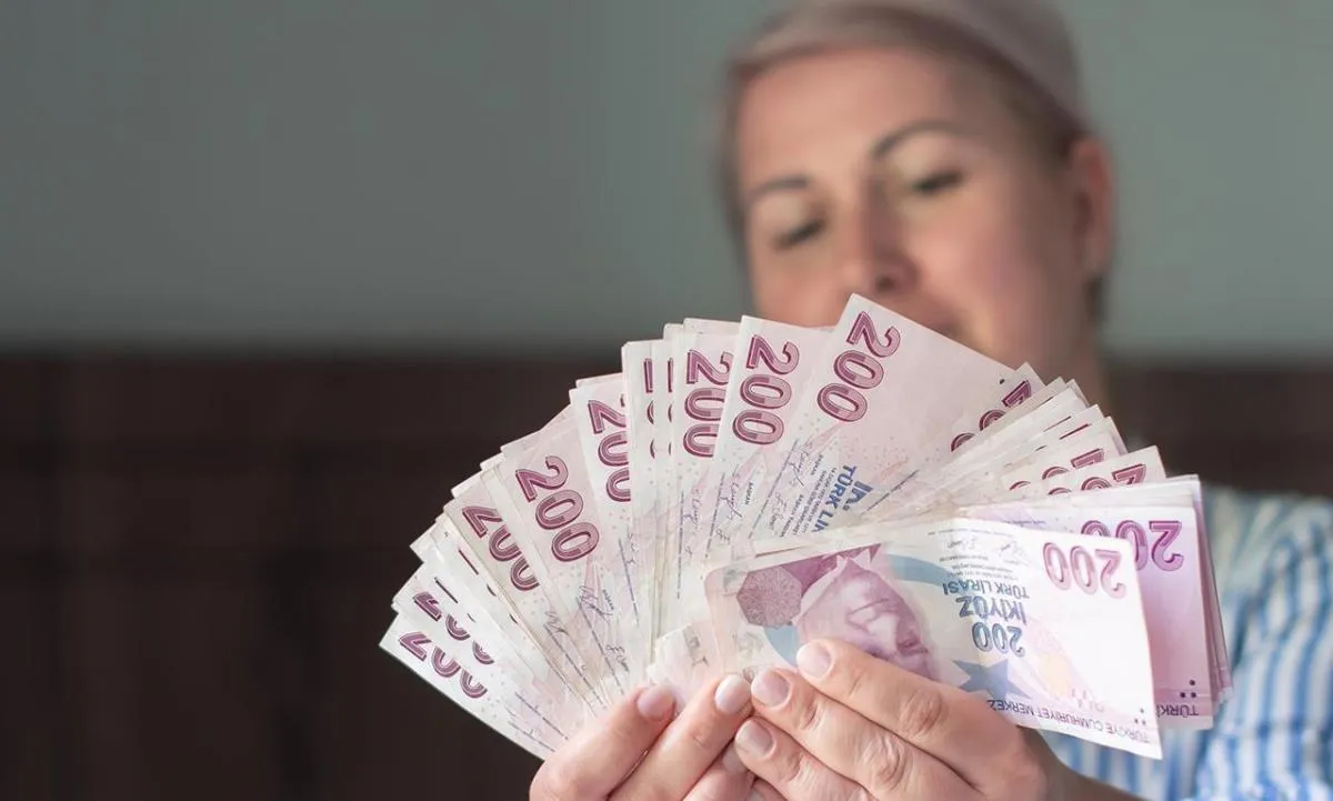 Yıl sonu yaklaşırken ücret hesabı hızlandı