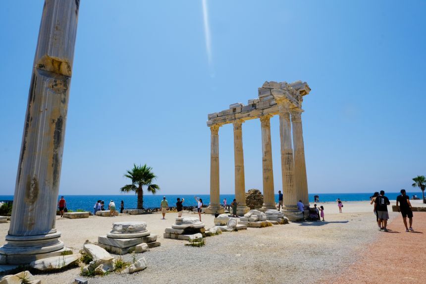 Antalya’nın arkeolojik zenginliği müzelerde sergileniyor