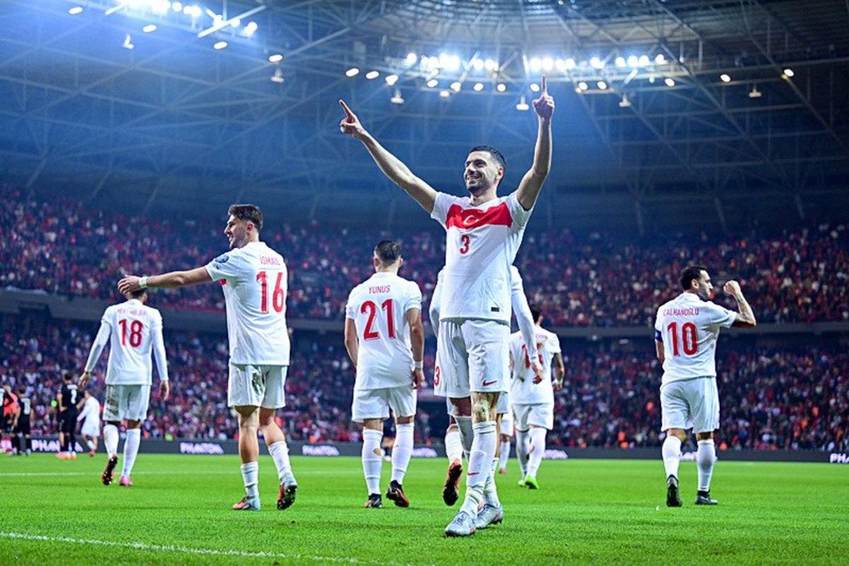 Ay-yıldızlı ekip milli mesaiye odaklandı