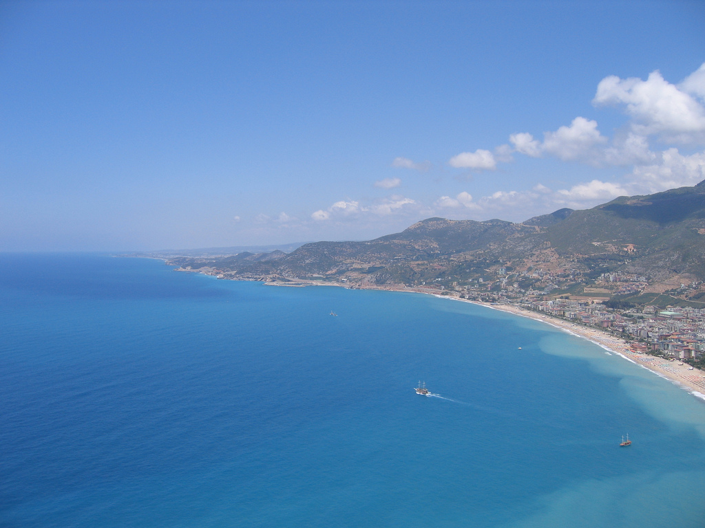 Alanya kıyılarında açık hava hakim