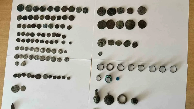 Gürün’de bulunan eserler toplu halde