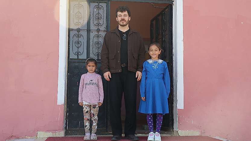 Alanya’da genç bisikletçiler parkurda mücadele ediyor