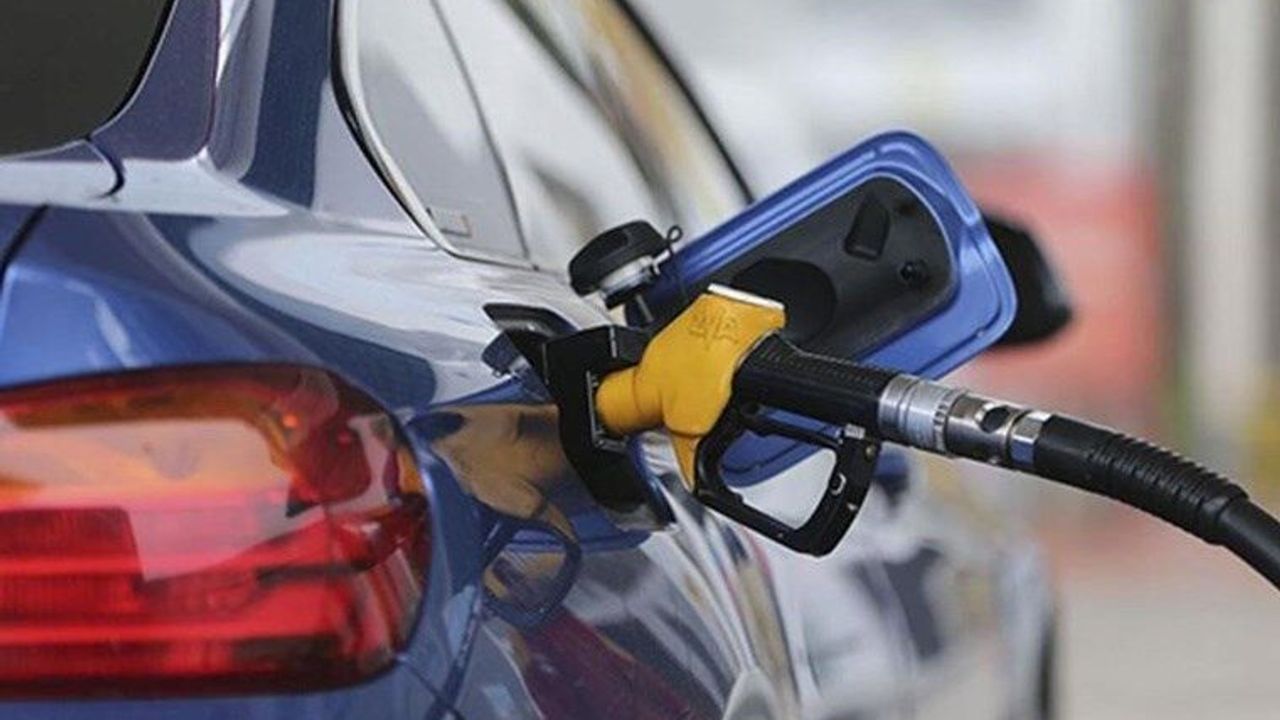 Antalya’da motorin pompalarında yoğunluk sürüyor
