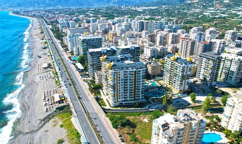 Mahmutlar’da yoğun konut dokusu ve siteler