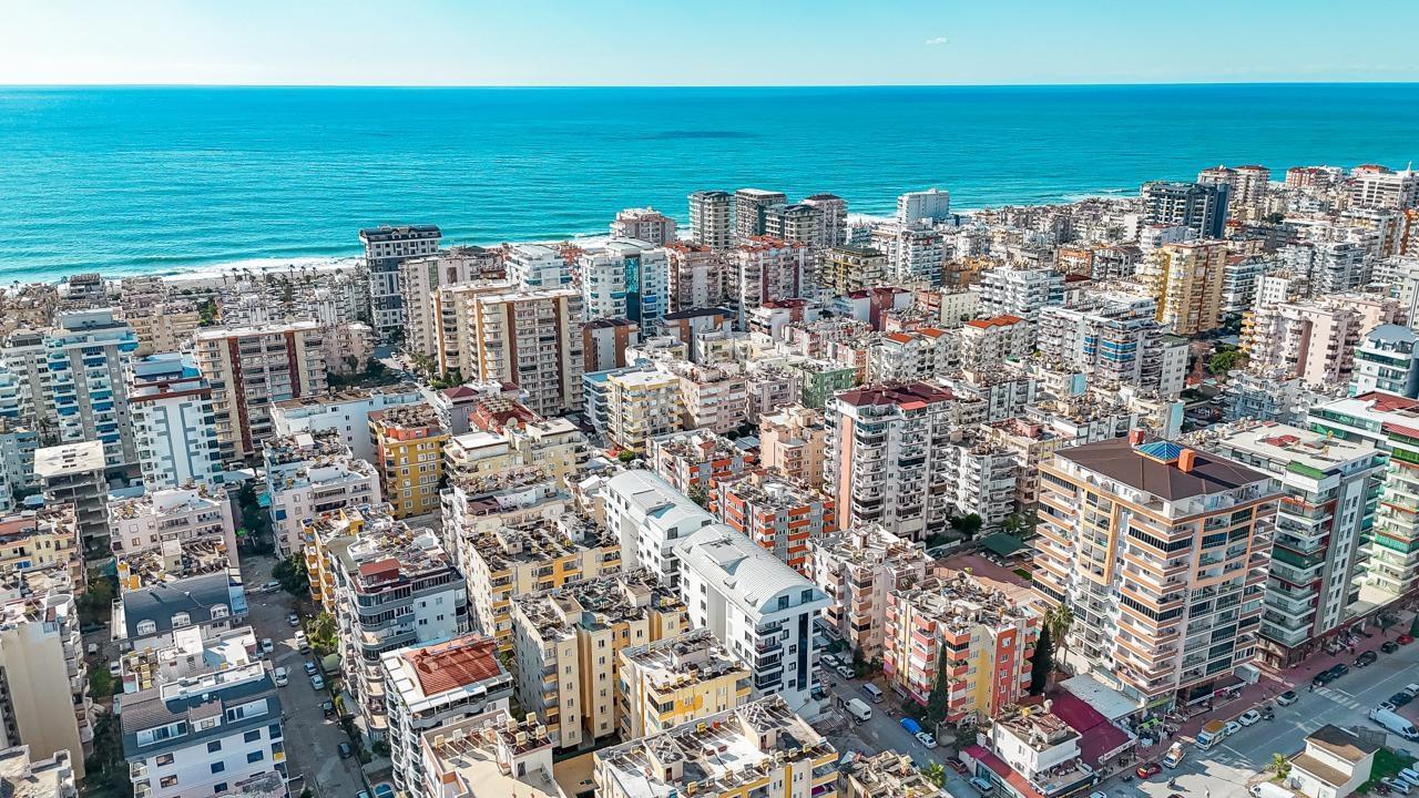 Mahmutlar sahilinde apartman yoğunluğu