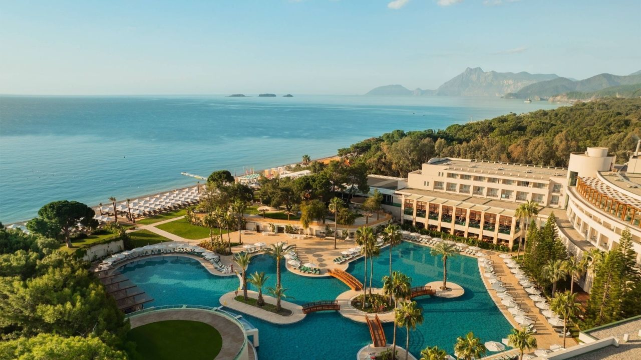 Phuket’te Rixos projesinin dış görünümü