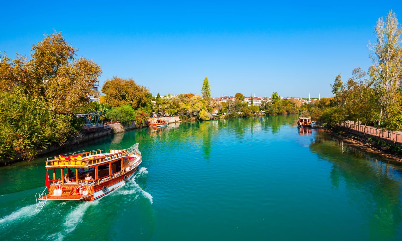 Manavgat Irmağı’nda tekne turu devam ediyor