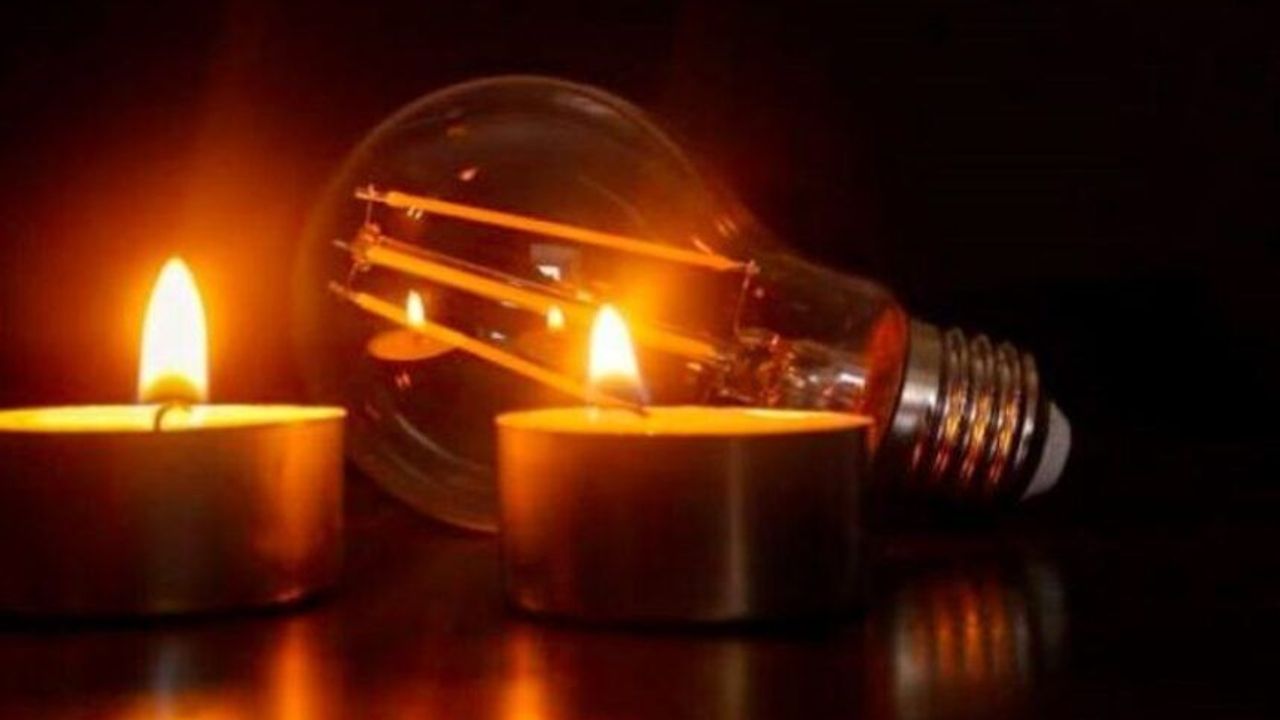 Antalya’da elektrik hattında bakım çalışması