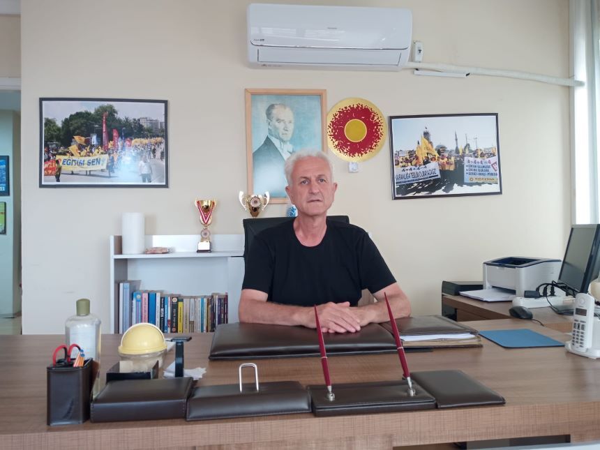 Antalya’da Kadir Öztürk açıklama yapıyor