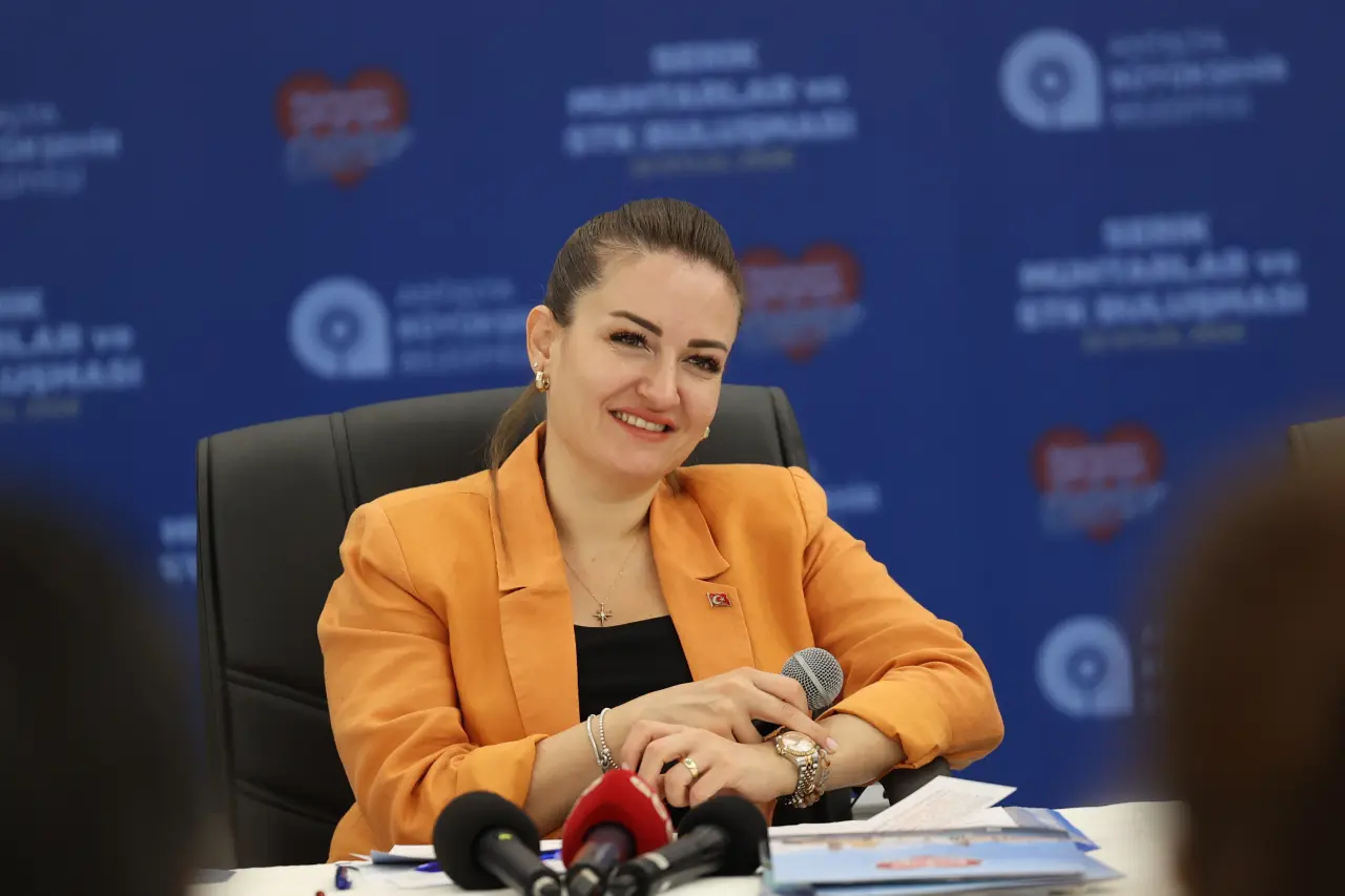 Serik’te kanalizasyon hattında çalışmalar sürüyor
