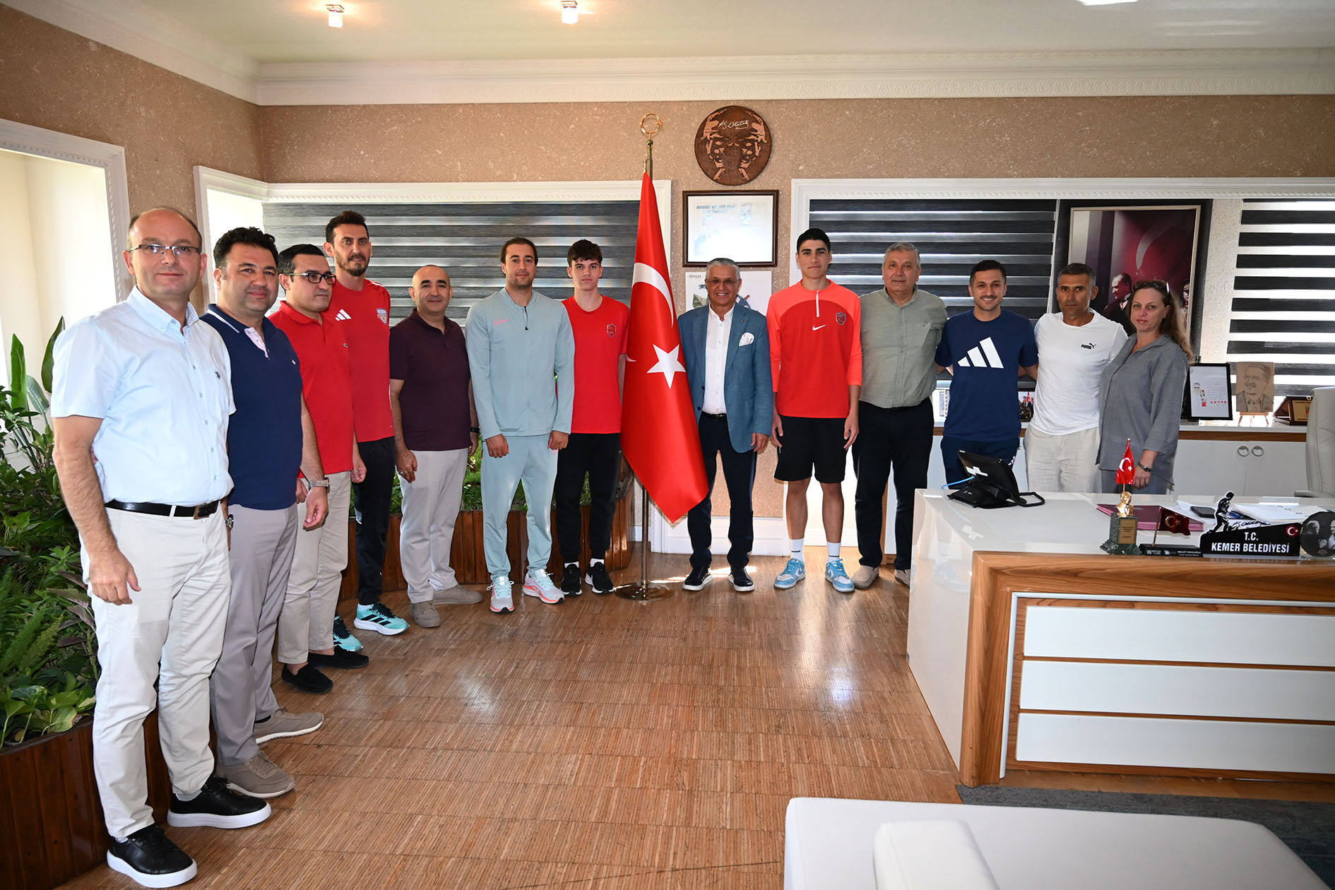 Kepezspor’a geçen oyuncular Kemer’de buluştu