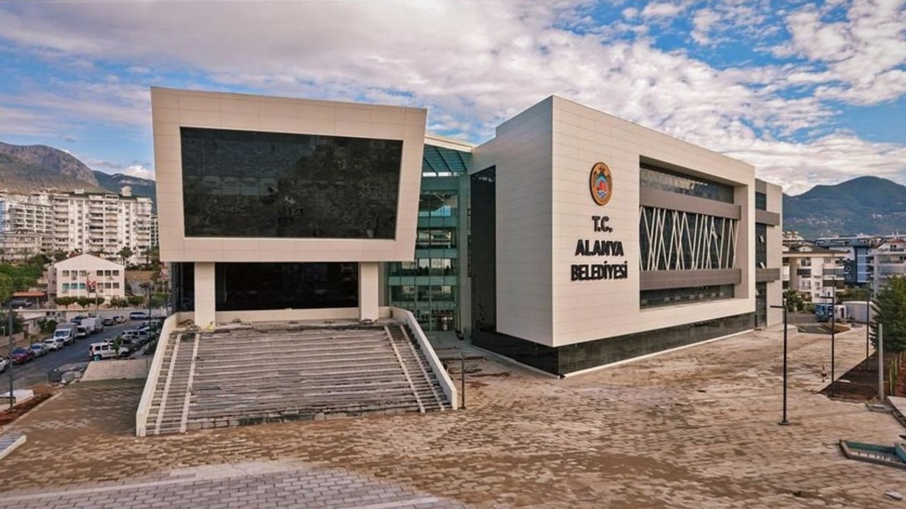 Alanya’da belediye araçlarına ihale yoluyla teklif verilecek